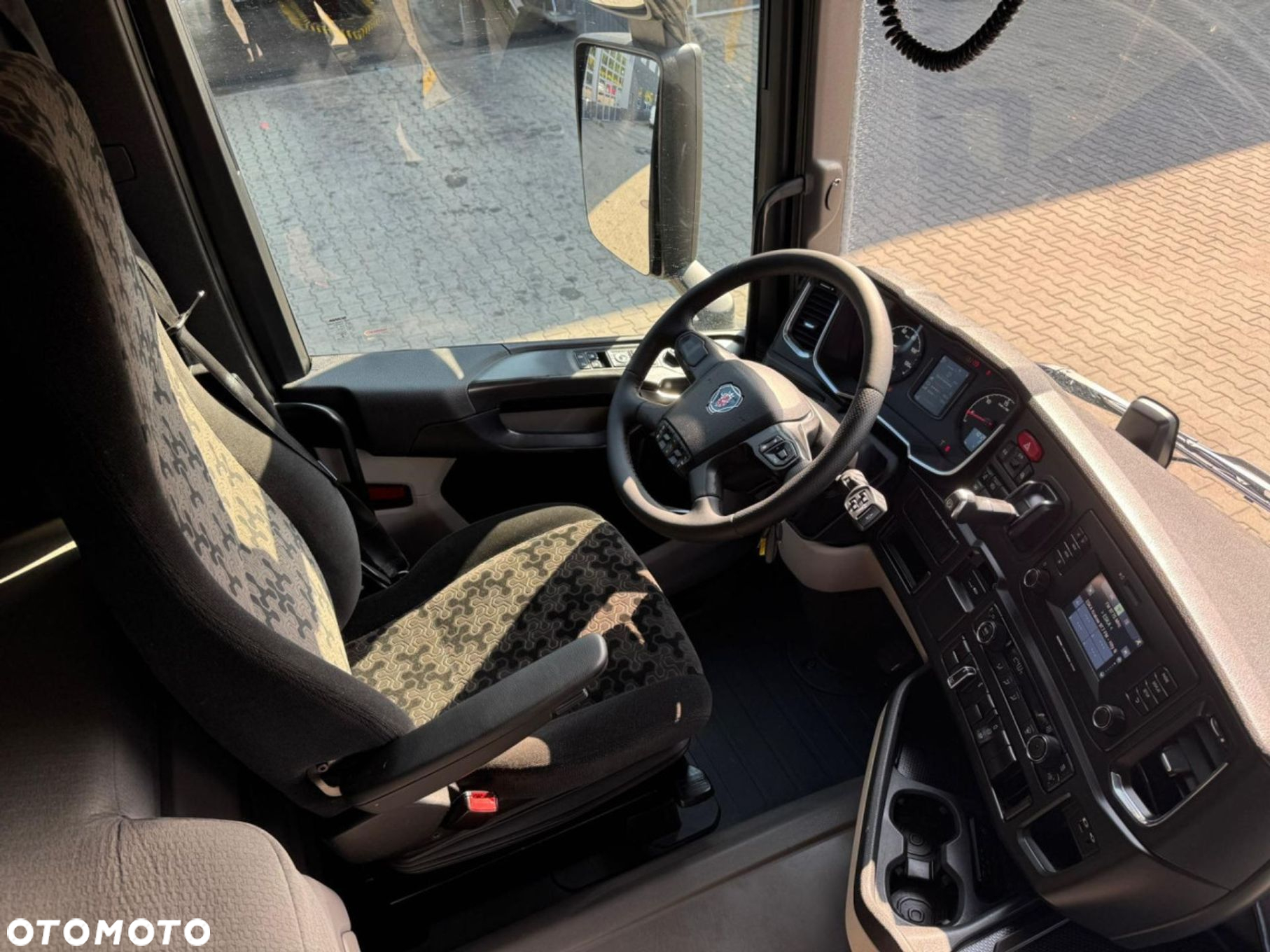 Scania R 450 A4x2NA - 18