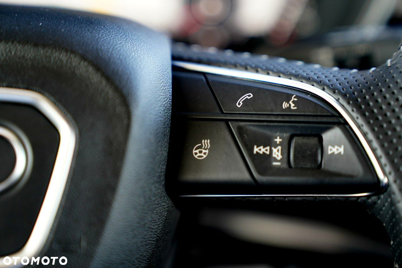 Audi Q3 - 23