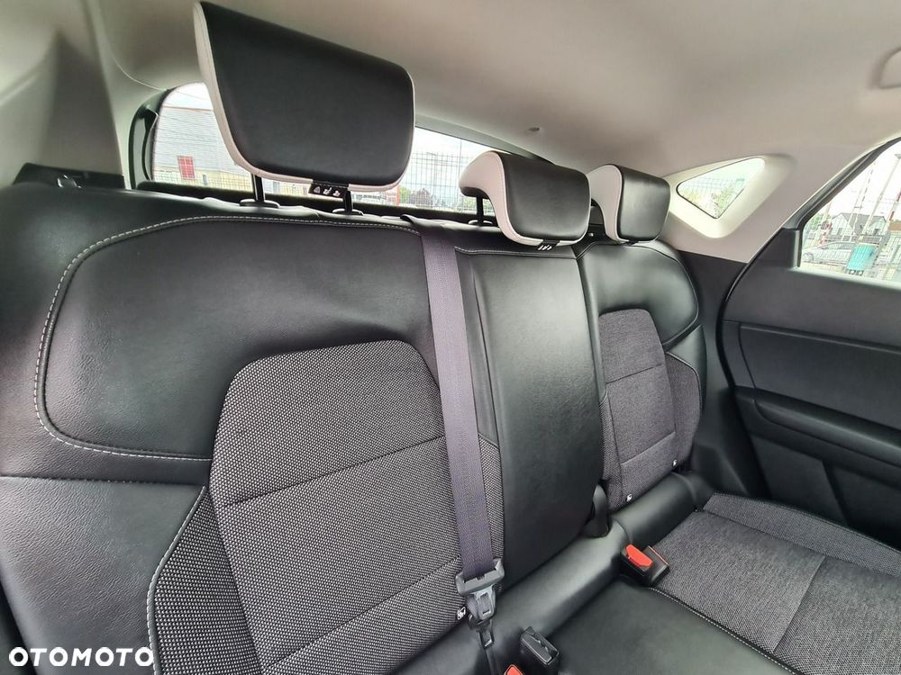 Renault Captur 1.3 TCe mHEV Intens EDC - 28