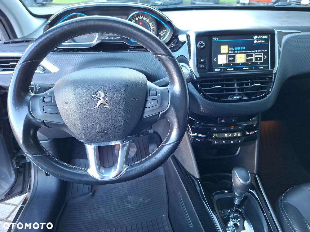 Peugeot 2008 1.2 Pure Tech Crossway S&S EAT6 - 20