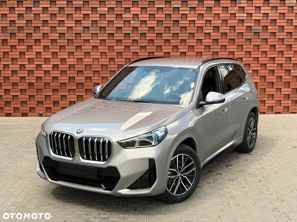 BMW X1 sDrive18i sport - 4