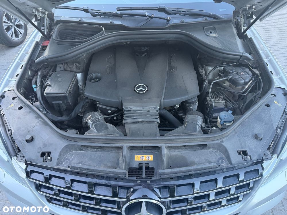 Mercedes-Benz ML - 35