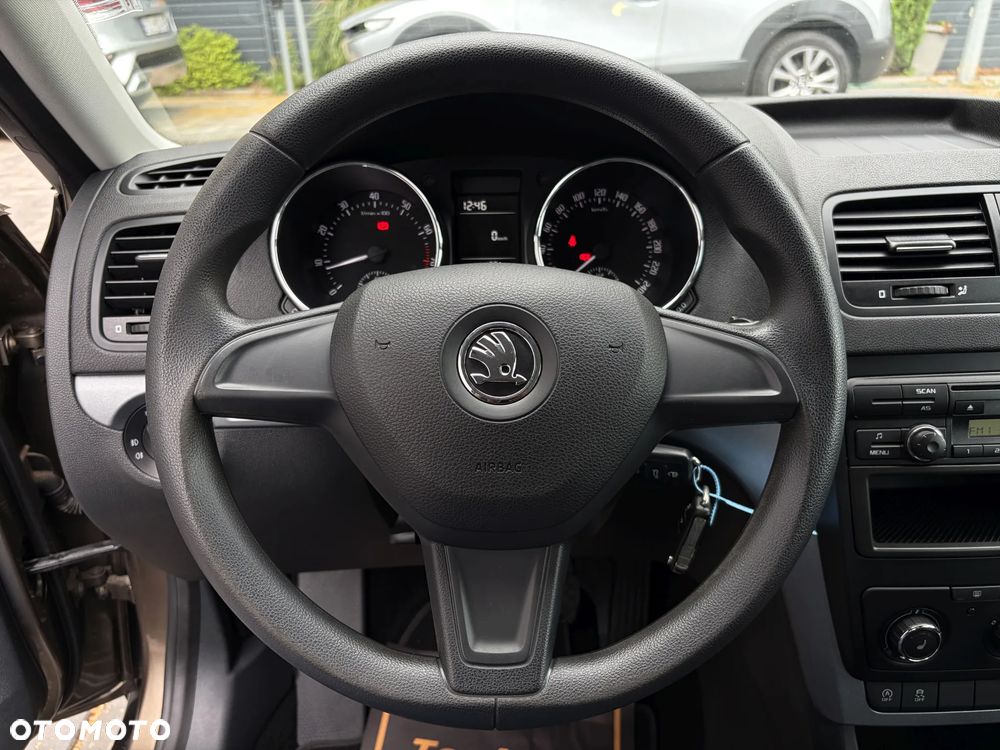 Skoda Yeti 1.4 TSI Ambition PLUS EDITION - 22