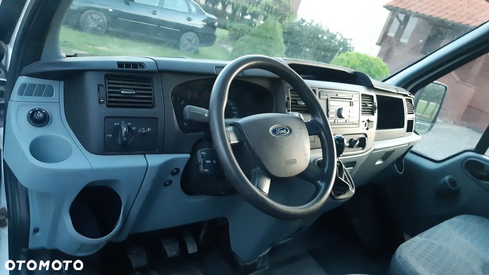 Ford Transit - 7