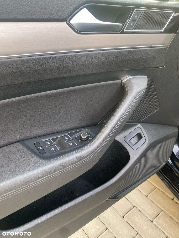 Volkswagen Passat 2.0 TDI BMT Highline DSG - 9