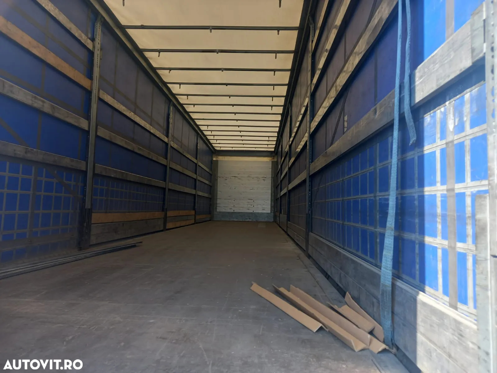 Schmitz Cargobull SCB*S3T - 12
