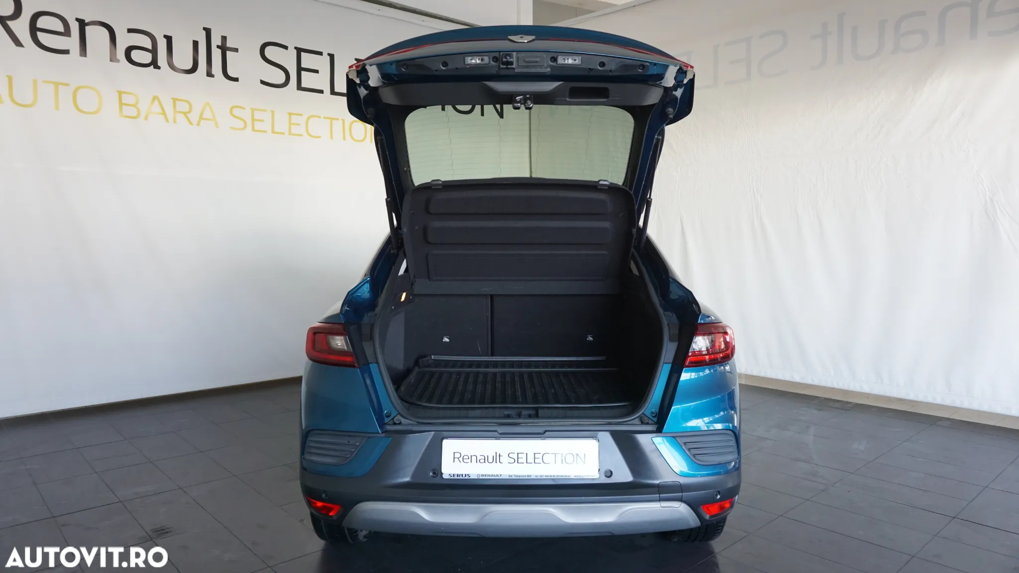 Renault Arkana MHEV 160 EDC Techno - 6