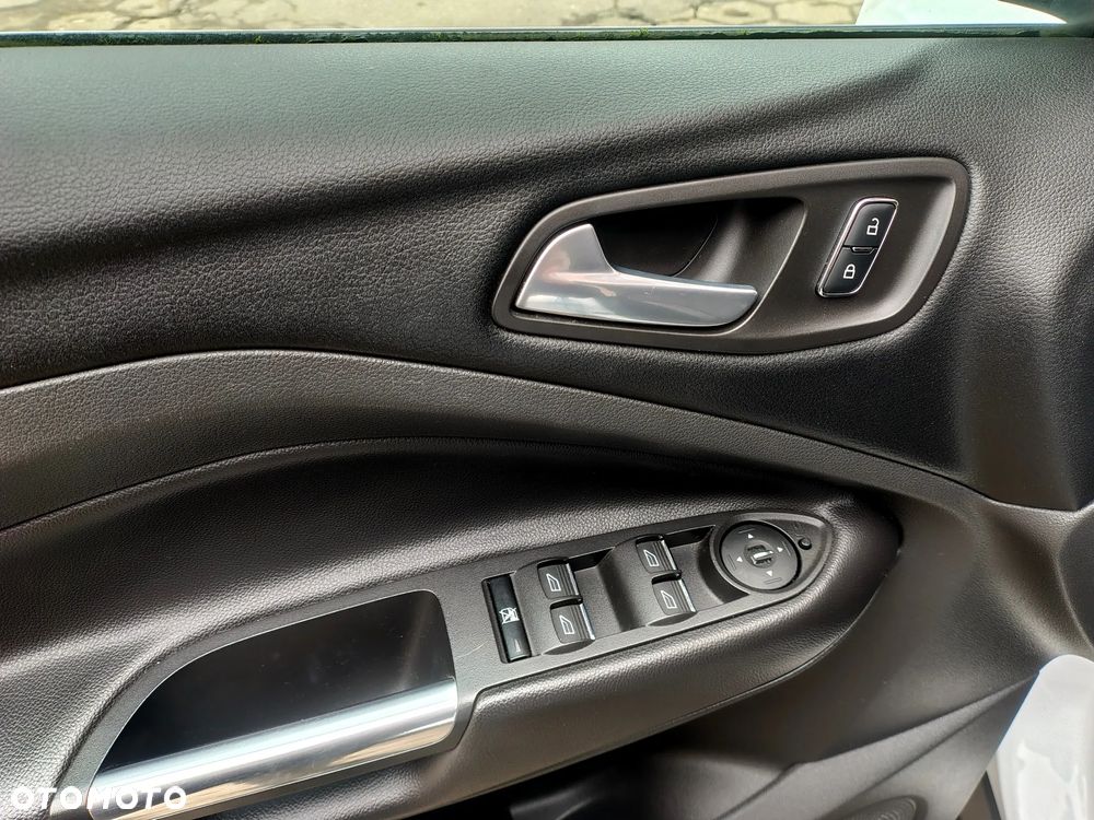 Ford Kuga 2.0 TDCi 4x4 Individual - 19