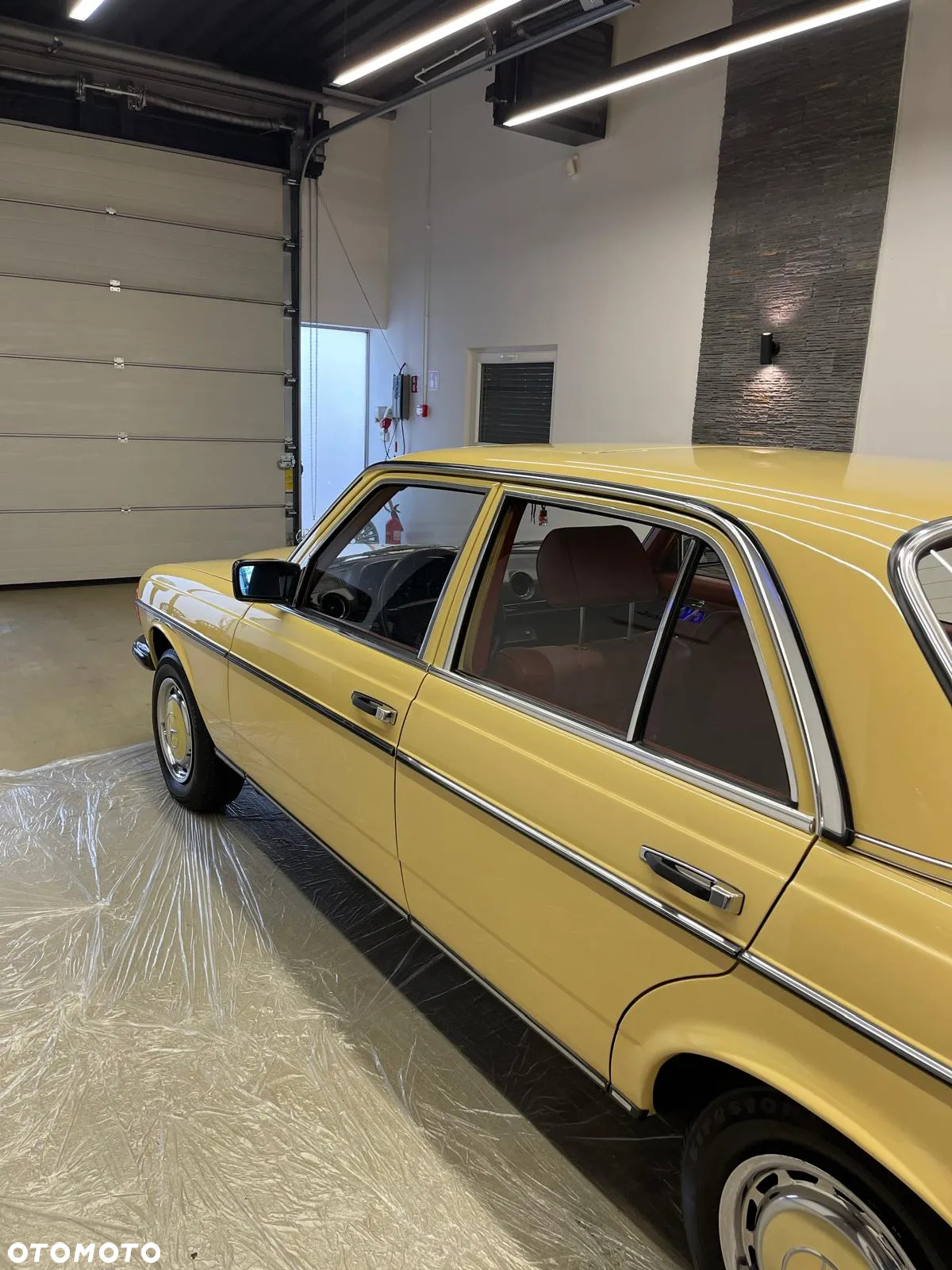 Mercedes-Benz W123 - 5