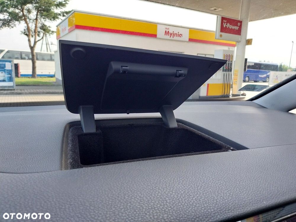 Volkswagen Golf Sportsvan SV 1.4 TSI BMT Highline - 31
