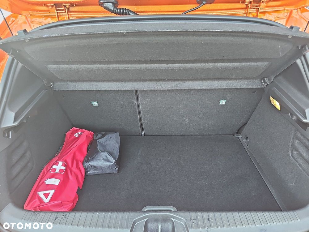 Renault Clio 1.0 TCe Techno - 23