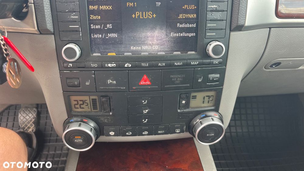Volkswagen Touareg 2.5 R5 TDI - 13