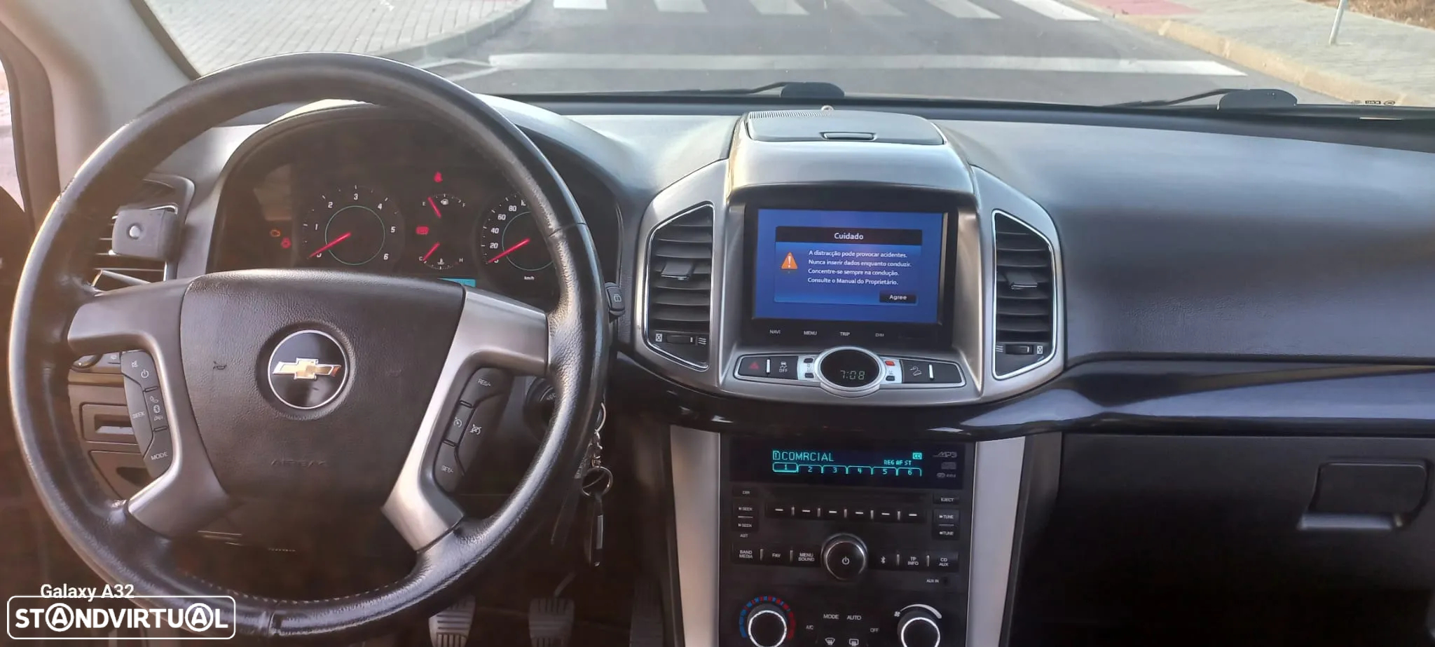 Chevrolet Captiva 2.2 VCDi Seven 164g 7L - 9