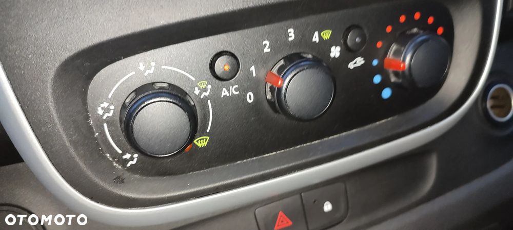 Opel Vivaro L1H1 2.7t Edition Tour - 30