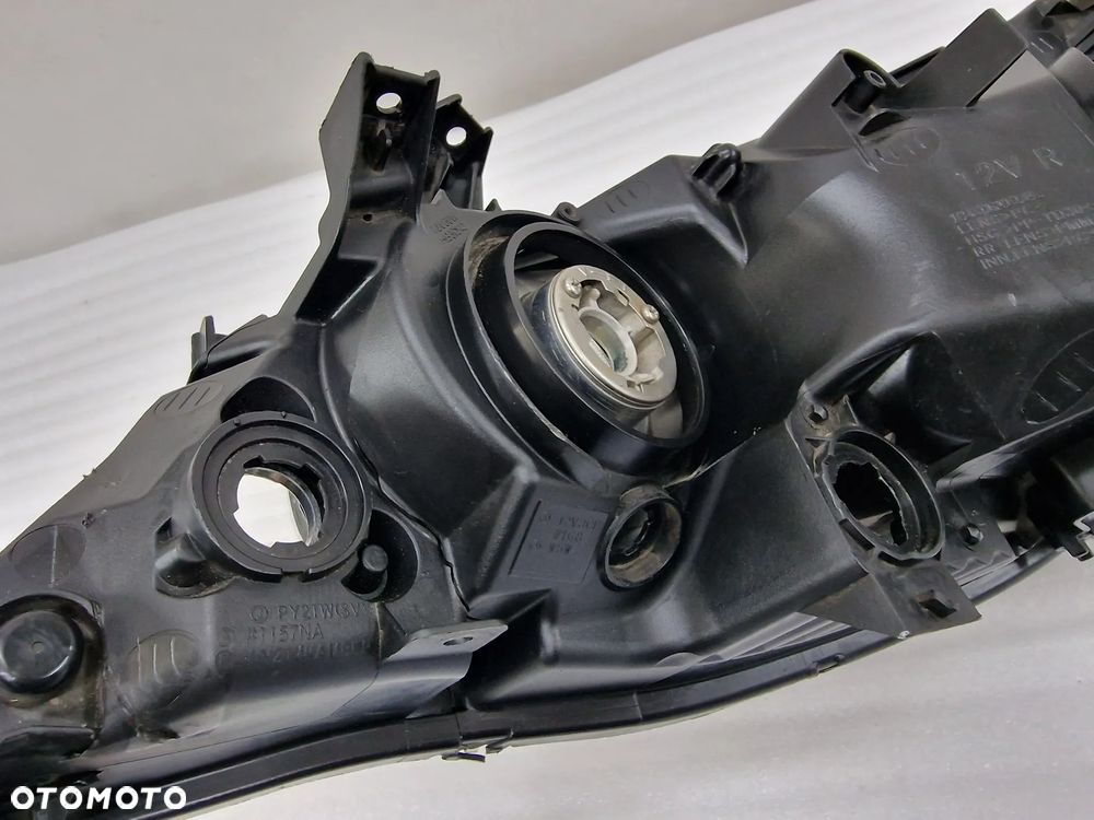 HONDA CIVIC VIII SEDAN CITY 05- PRAWA LAMPA PRZEDNIA PRZÓD , NR STANLEY P5492 , NR AUKCJI LL382 - 18