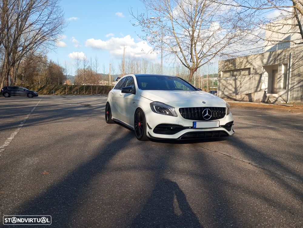 Mercedes-Benz A 45 AMG 4-Matic - 16