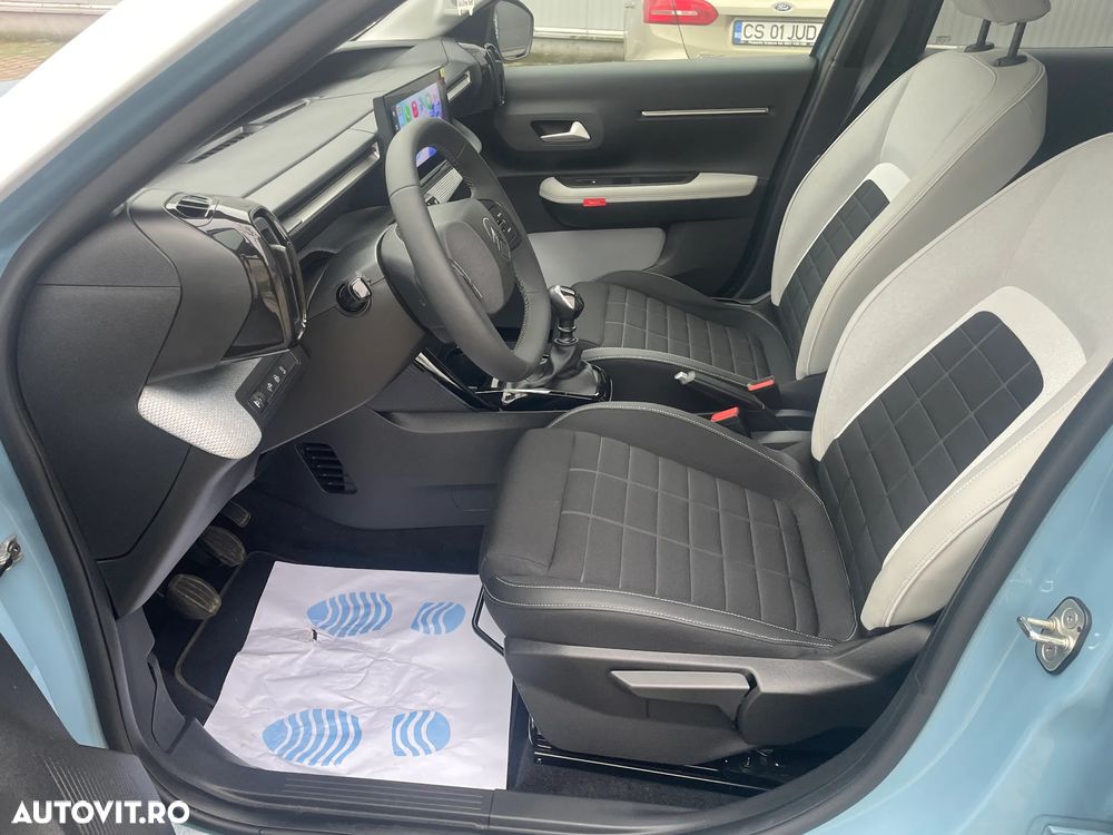 Citroën C3 1.2 PureTech 110 S&S BVM6 MAX - 9