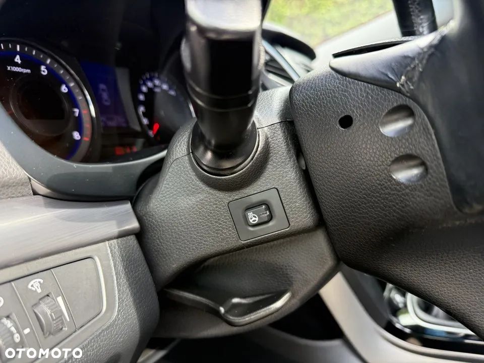 Hyundai i40 i40cw 2.0 Premium - 27