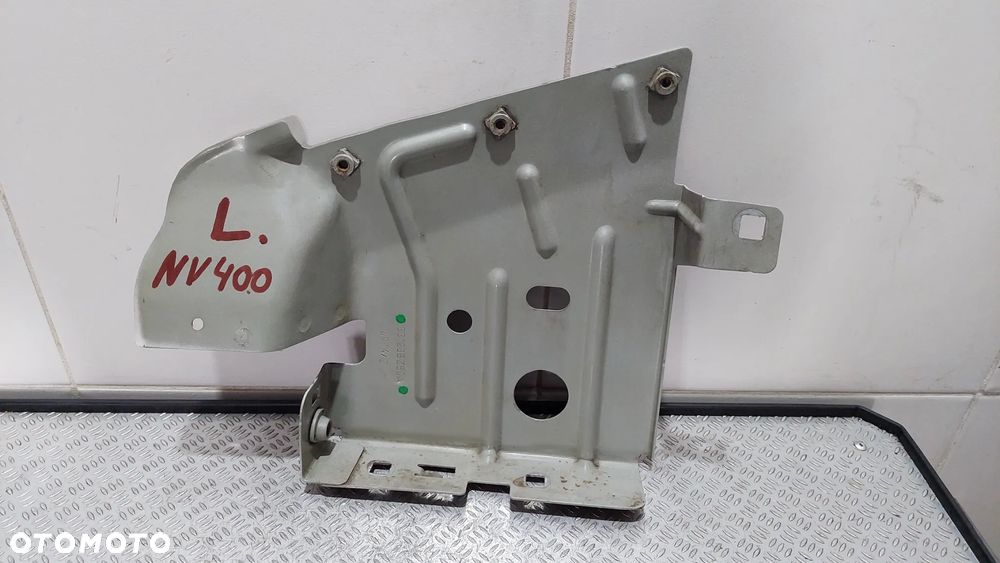 BLACHA MOCOWANIE BŁOTNIKA LEWA NISSAN NV400 R2015 NR 63123BZ50A - 1