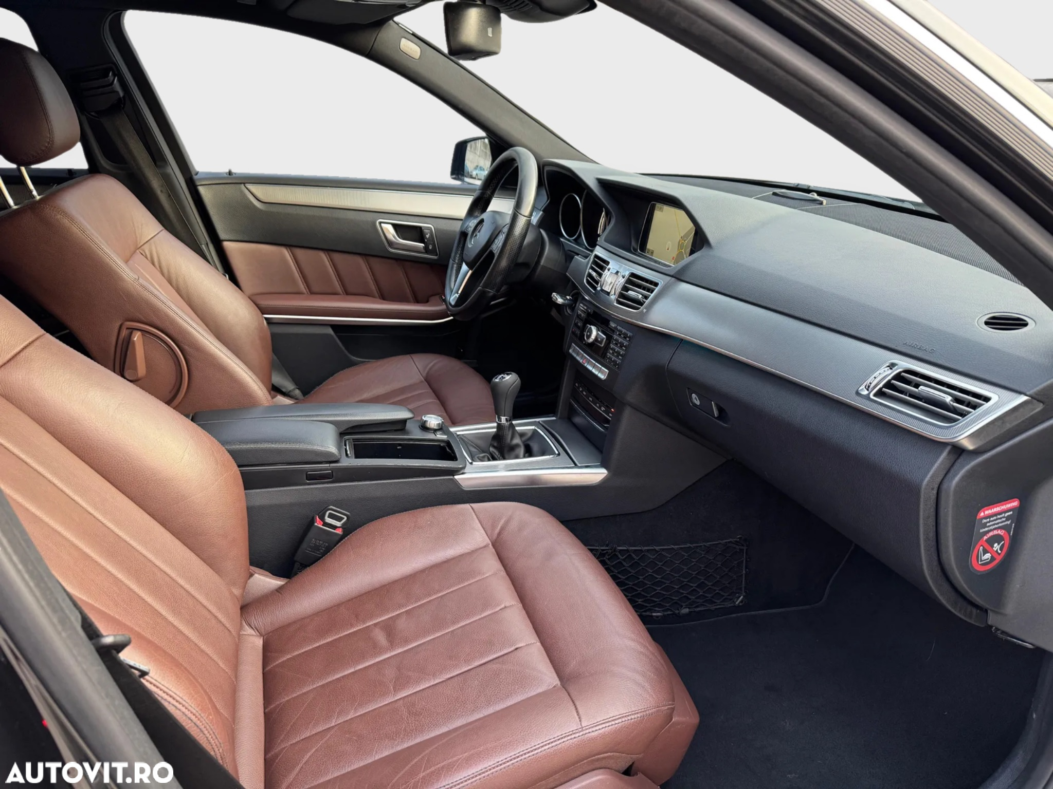 Mercedes-Benz E 200 BlueTEC Avantgarde - 8