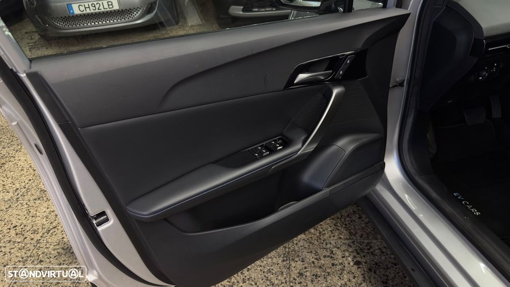 MG MG4 77 kWh Extended Range Luxury - 18