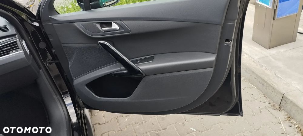 Peugeot 508 RXH BlueHDi 180 EAT6 Stop&Start - 25