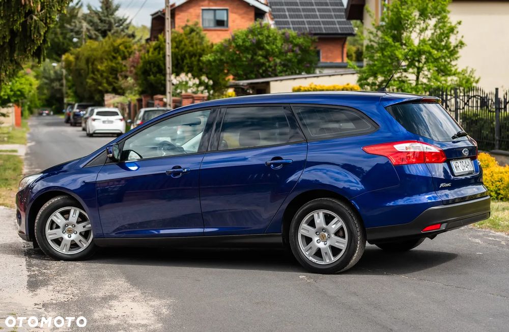 Ford Focus SW - 15