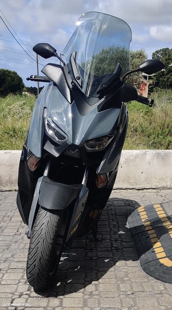 Yamaha X-Max 300 Tech Max - 6
