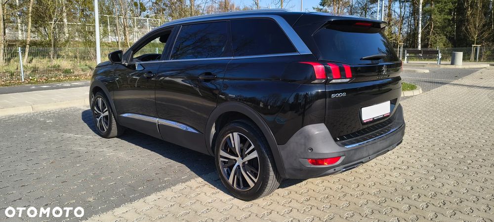 Peugeot 5008 - 6