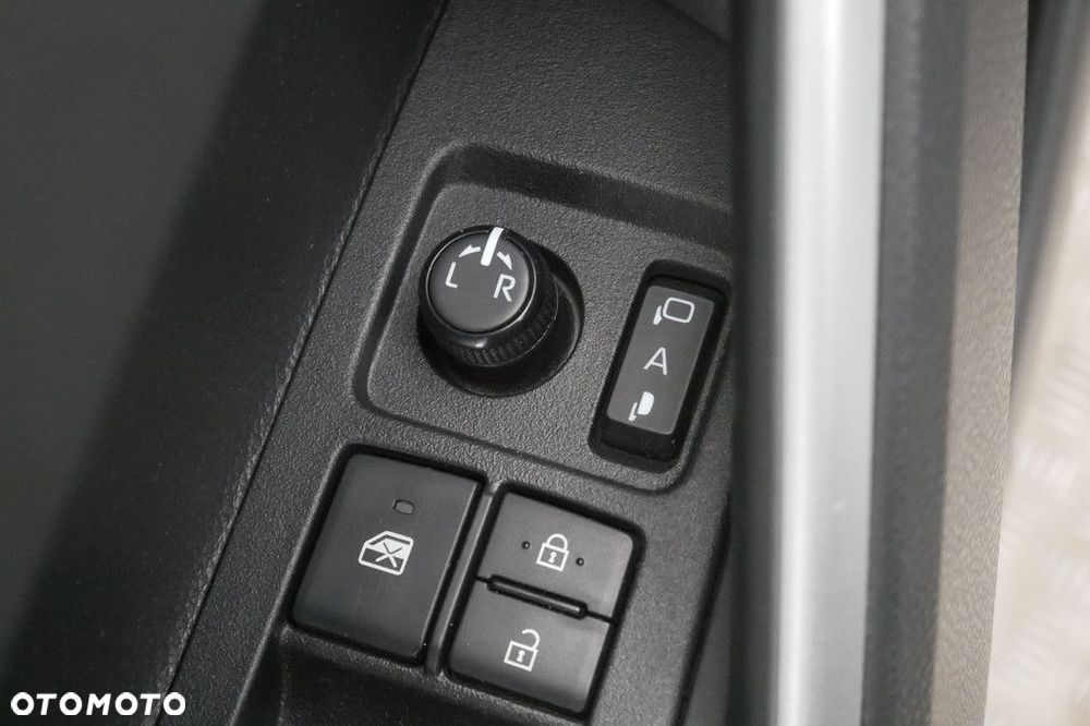 Toyota Corolla Cross 2.0 Hybrid Style - 30