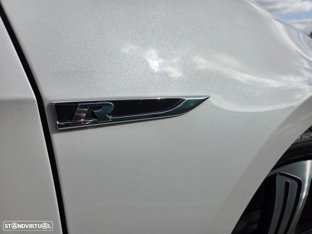 VW Golf R 2.0 TSI OPF 4Motion DSG - 25