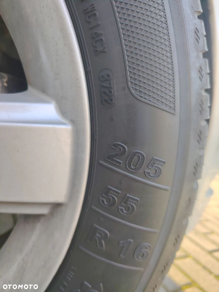 Mercedes-Benz Klasa B 180 CDI (BlueEFFICIENCY) - 9