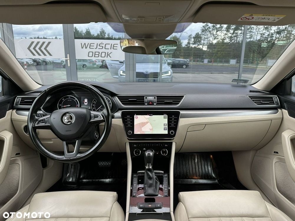 Skoda Superb 2.0 TDI 4x4 DSG Style - 11