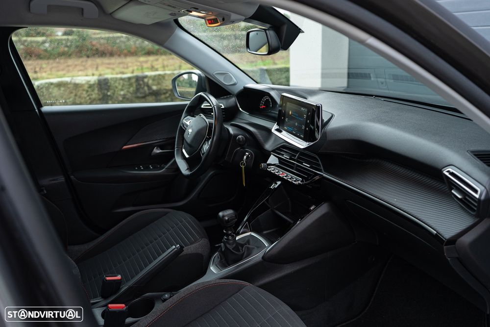 Peugeot 2008 PureTech 130 Allure Pack - 16