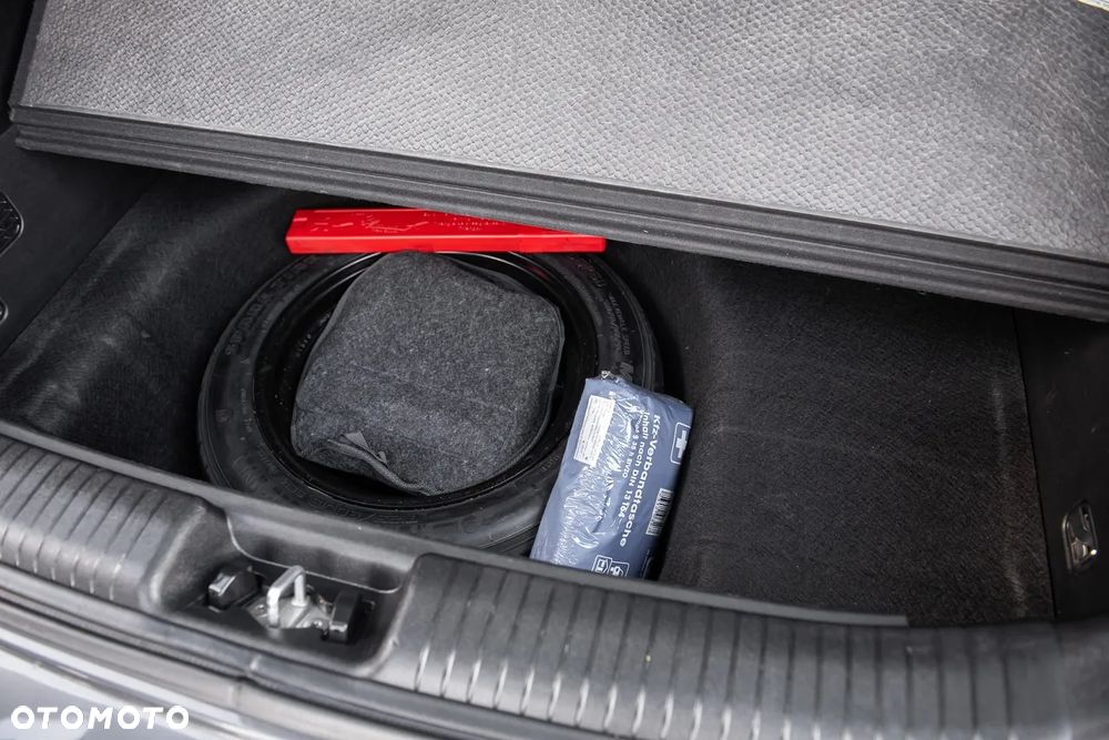 Hyundai ix20 1.6 Premium - 29