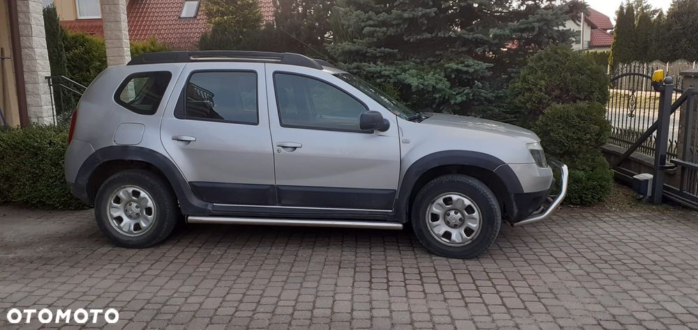 Dacia Duster 1.5 dCi Laureate 4x4 - 15