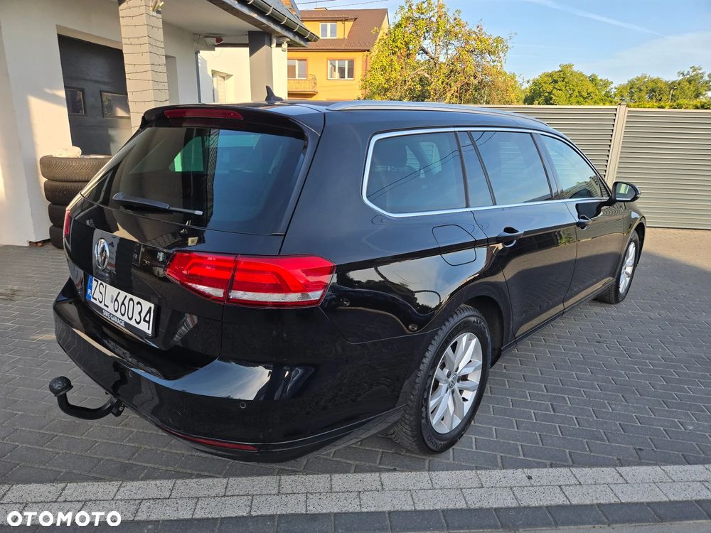 Volkswagen Passat 2.0 TDI SCR DSG Comfortline - 5