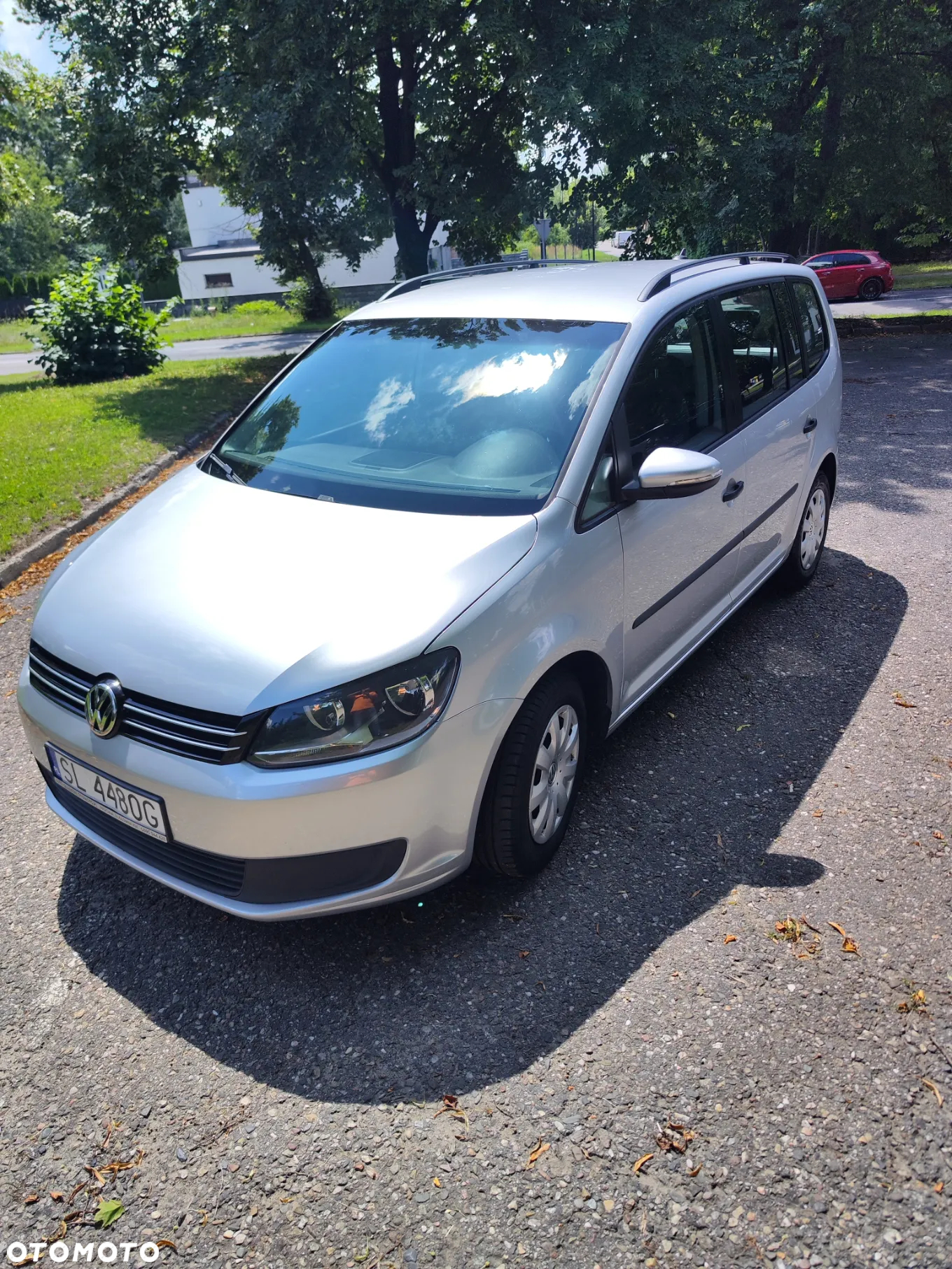 Volkswagen Touran - 2
