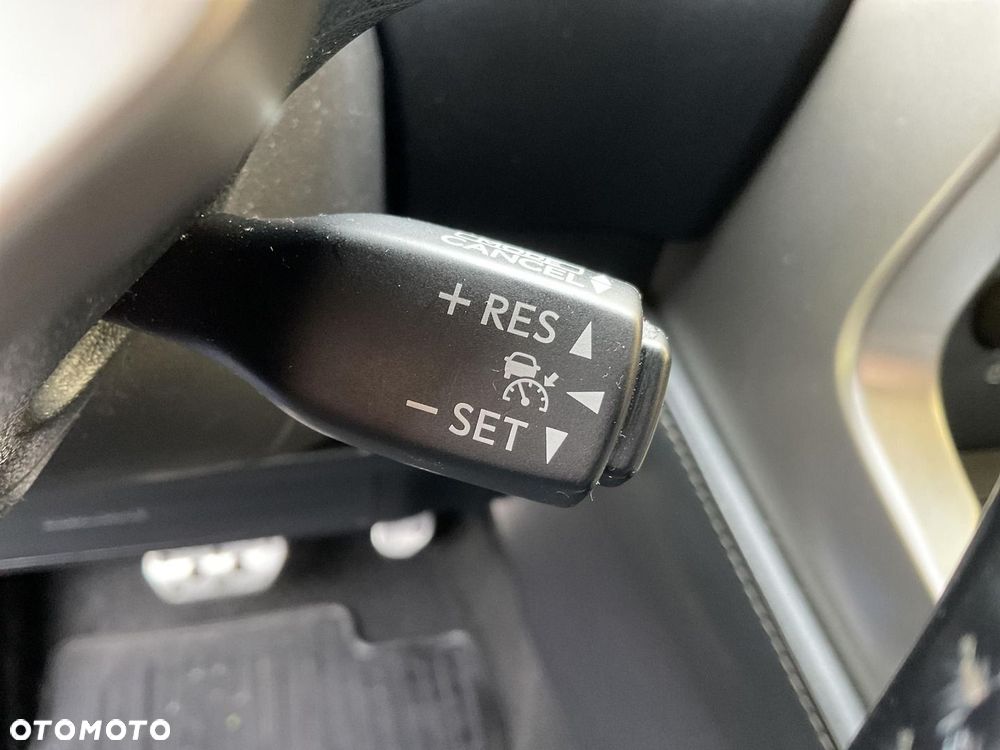 Lexus NX 300h Comfort AWD - 21