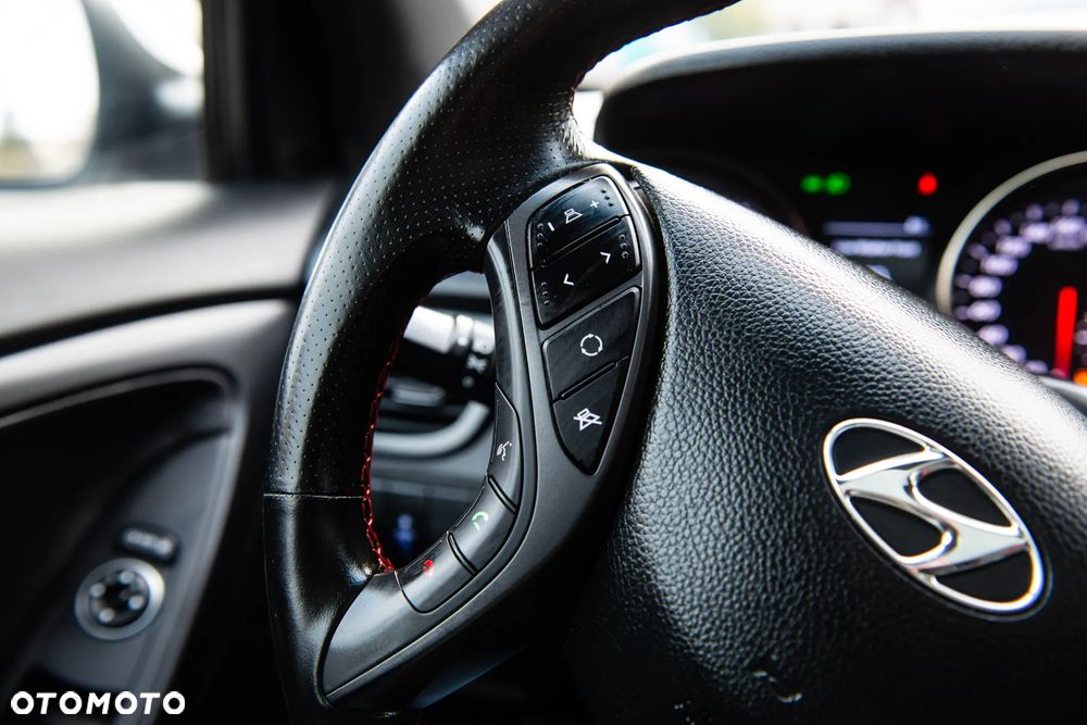 Hyundai i30 1.6 T GDI Turbo - 31