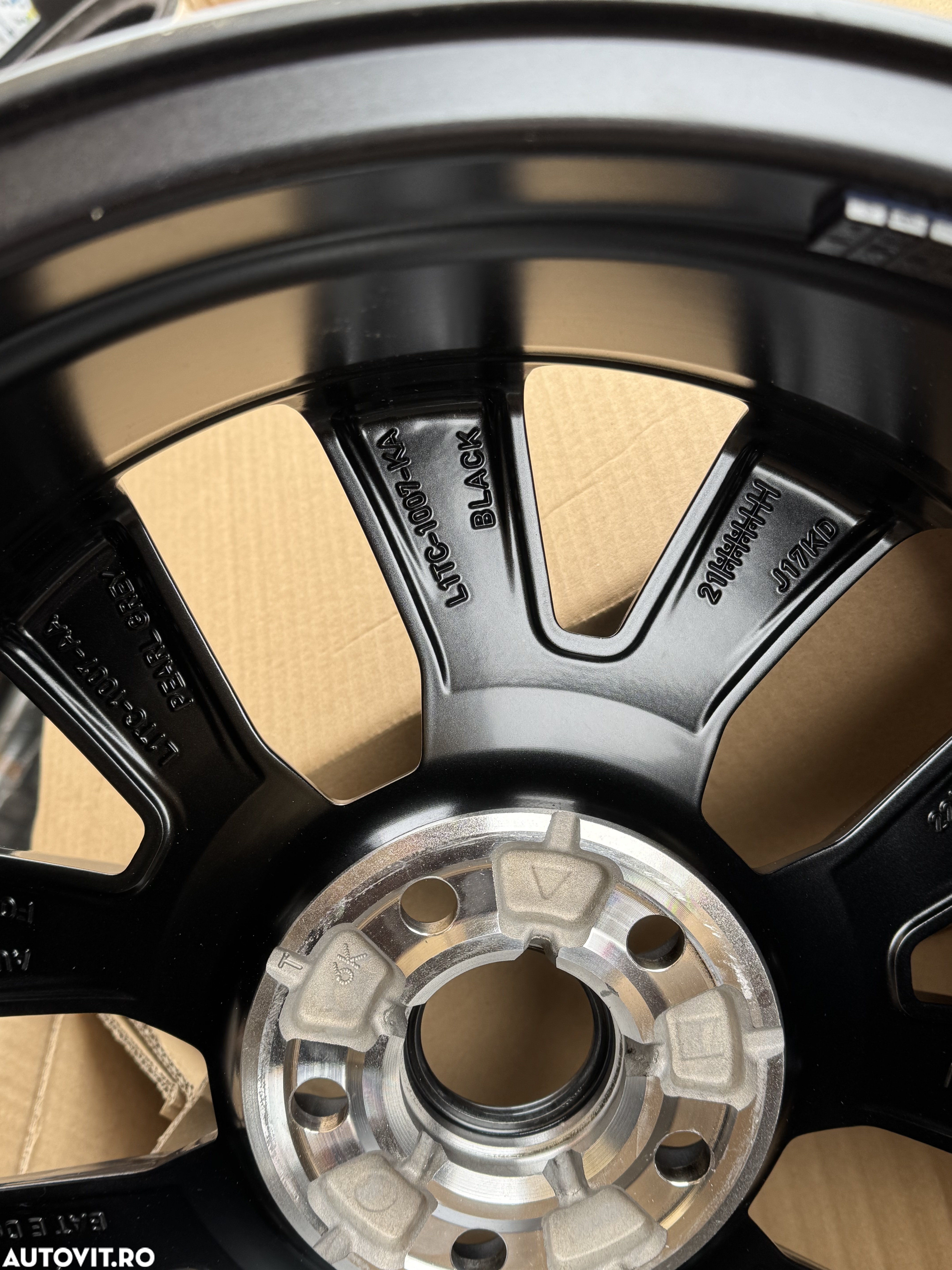 Vând jante originale Ford pe 17” noi - 6