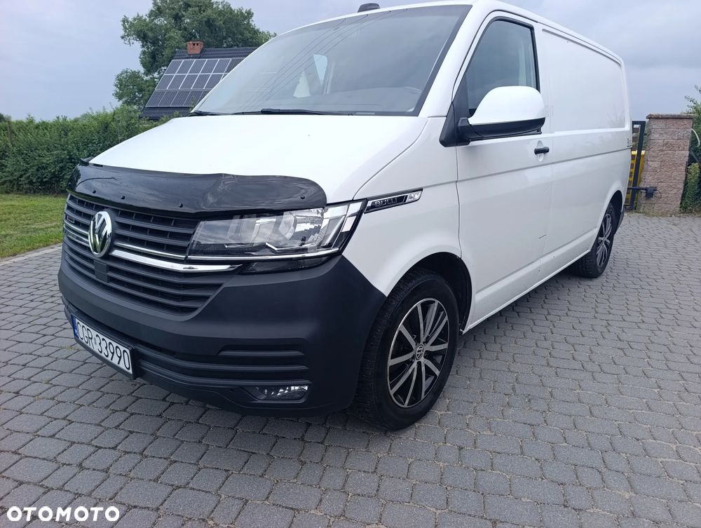 Volkswagen Transporter - 1
