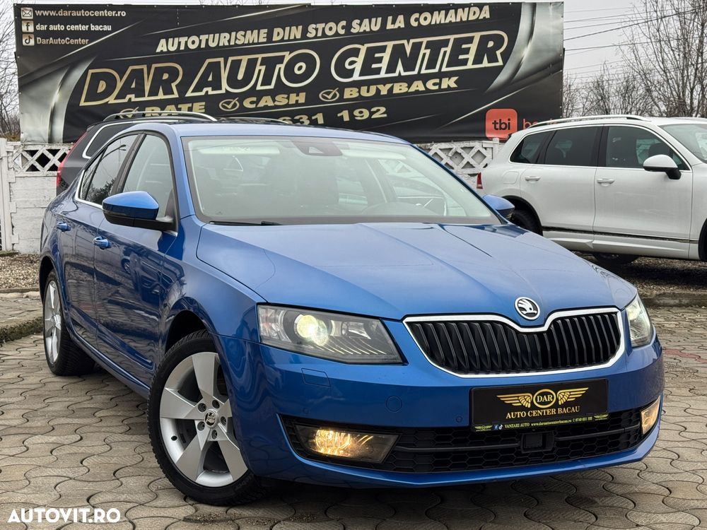 Skoda Octavia 1.6 TDI DPF DSG Sport Edition - 3