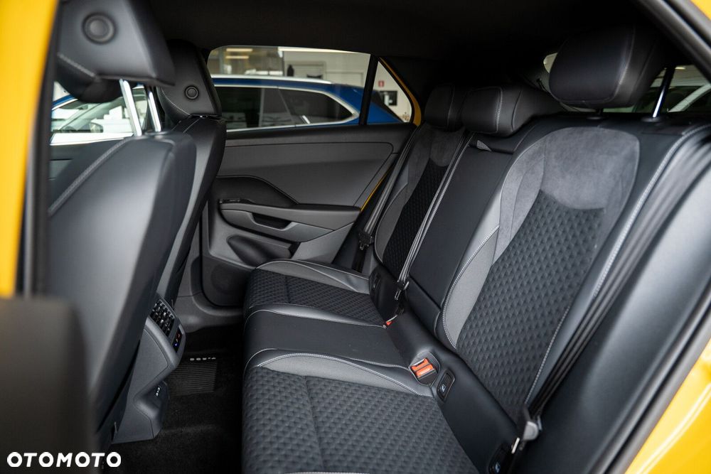 Volkswagen T-Roc 1.5 eTSI R-Line DSG - 16