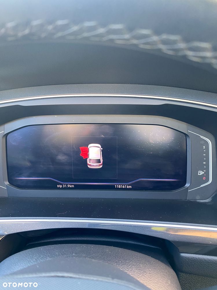 Volkswagen Tiguan 2.0 TDI SCR R-Line - 30