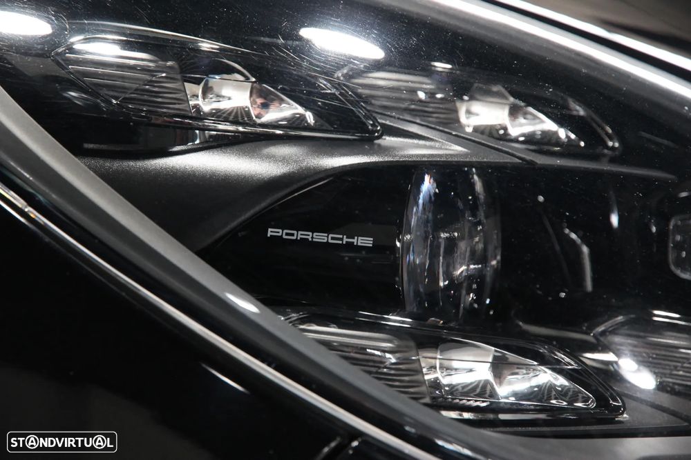 Porsche Panamera Sport Turismo 4 E-Hybrid Platinum Edition - 8