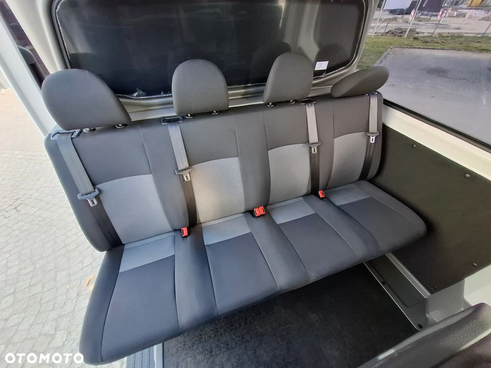 Volkswagen Crafter - 11