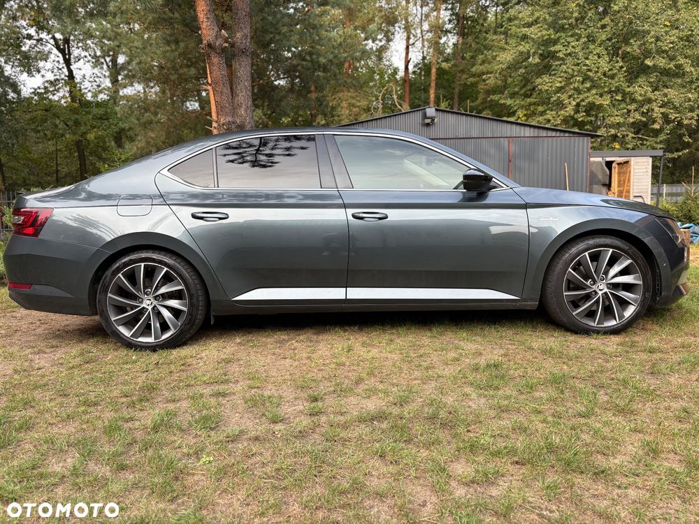 Skoda Superb 2.0 TDI 4x4 L&K DSG - 5