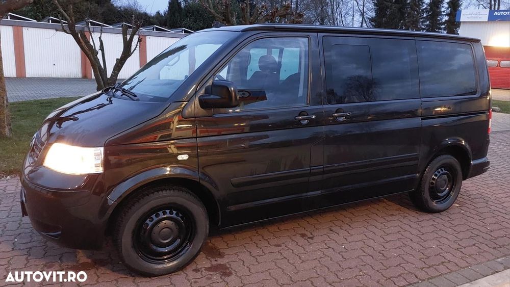 Volkswagen Multivan - 1