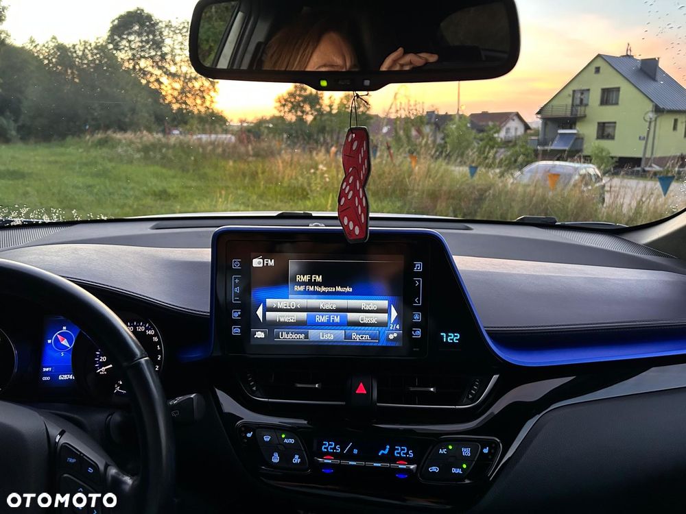 Toyota C-HR 1.2 T Dynamic - 8